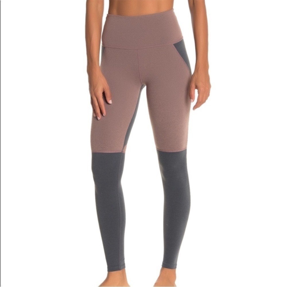 Beyond Yoga Next Colorblock High Waisted Leggings Size Small Activewear‎